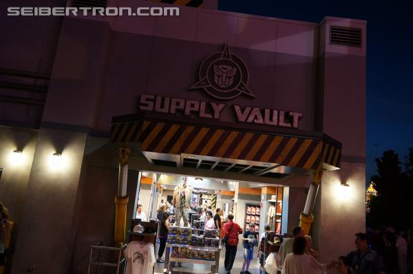 Transformers: The Ride - 3D Grand Opening at Universal Orlando Resort: Supply Vault - Transformers Event: DSC00001
