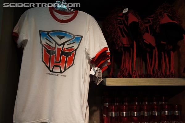 Transformers: The Ride - 3D Grand Opening at Universal Orlando Resort: Supply Vault - Transformers Event: DSC04042