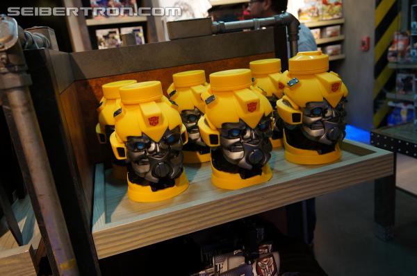 Transformers: The Ride - 3D Grand Opening at Universal Orlando Resort: Supply Vault - Transformers Event: DSC04049