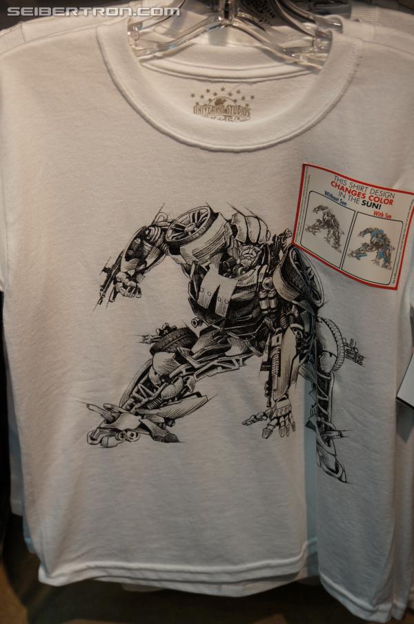 Transformers: The Ride - 3D Grand Opening at Universal Orlando Resort: Supply Vault - Transformers Event: DSC04059