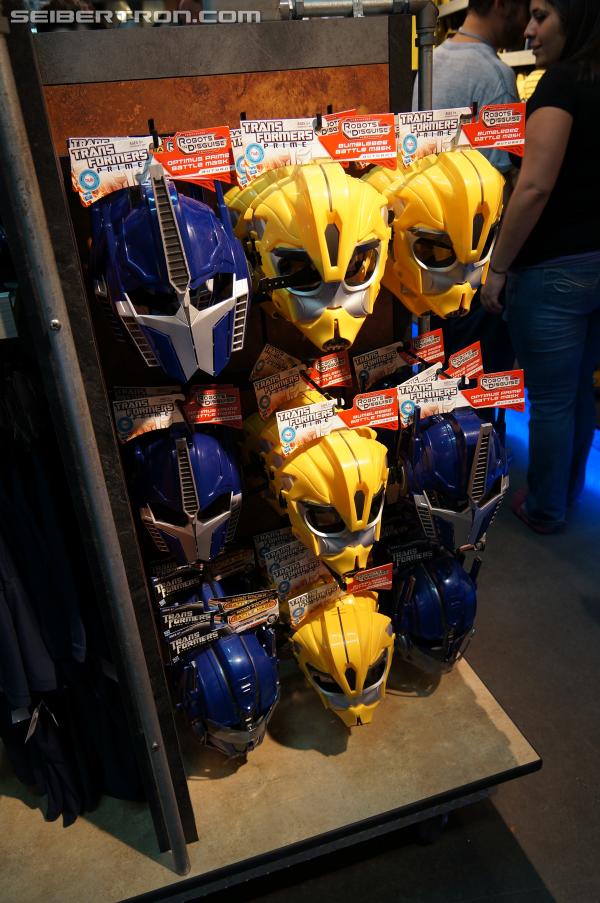 Transformers: The Ride - 3D Grand Opening at Universal Orlando Resort: Supply Vault - Transformers Event: DSC04063