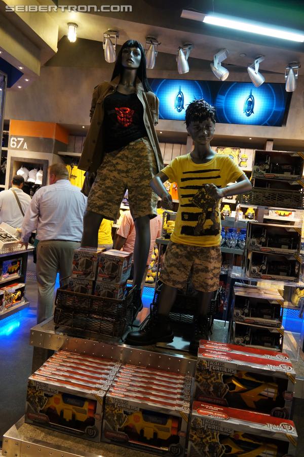 Transformers News: Transformers: The Ride - 3D VIP Preview Night at Universal Orlando Resort Transformers: The Ride 3D - Grand Opening at Universal Orlando Resort