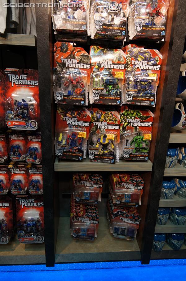 Transformers: The Ride - 3D Grand Opening at Universal Orlando Resort: Supply Vault - Transformers Event: DSC04150