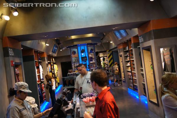 Transformers: The Ride - 3D Grand Opening at Universal Orlando Resort: Supply Vault - Transformers Event: DSC04166