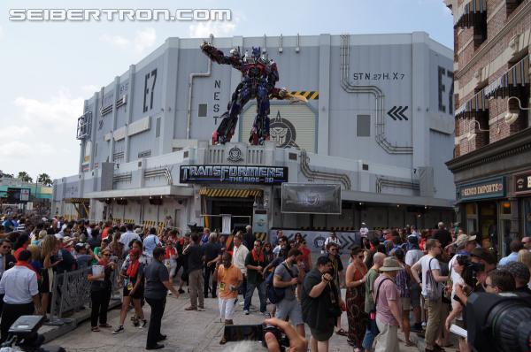 Transformers: The Ride - 3D Grand Opening at Universal Orlando Resort: Red Carpet Grand Opening - Transformers Event: DSC04904
