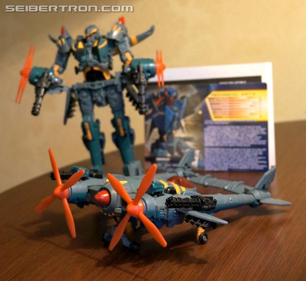 BotCon 2013: Exclusives - Transformers Event: Botcon 2013 039