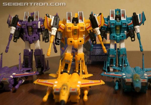 BotCon 2013: Exclusives - Transformers Event: Botcon 2013 093