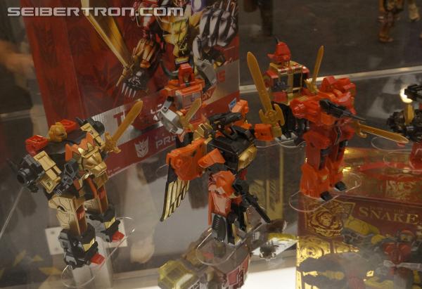 BotCon 2013: Hasbro Display: Platinum Edition - Transformers Event: DSC06271a