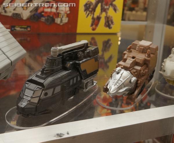 BotCon 2013: Hasbro Display: Platinum Edition - Transformers Event: DSC06273a