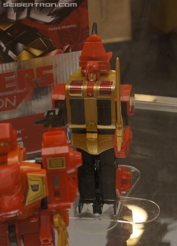 BotCon 2013: Hasbro Display: Platinum Edition - Transformers Event: DSC06281a