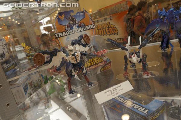 BotCon 2013: Hasbro Display: Beast Hunters and Beast Hunters Predacons Rising - Transformers Event: DSC06518