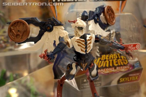 BotCon 2013: Hasbro Display: Beast Hunters and Beast Hunters Predacons Rising - Transformers Event: DSC06520