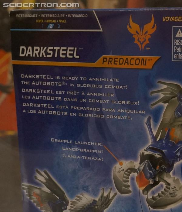 BotCon 2013: Hasbro Display: Beast Hunters and Beast Hunters Predacons Rising - Transformers Event: DSC06531a