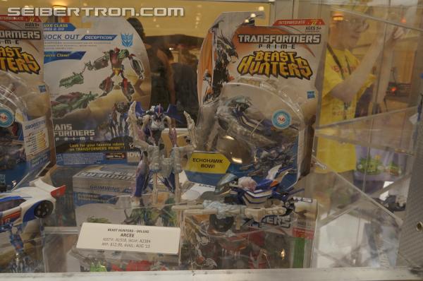 BotCon 2013: Hasbro Display: Beast Hunters and Beast Hunters Predacons Rising - Transformers Event: DSC16358