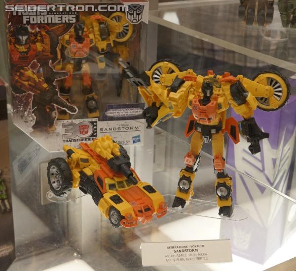 BotCon 2013: Hasbro Display: Generations - Transformers Event: DSC06208
