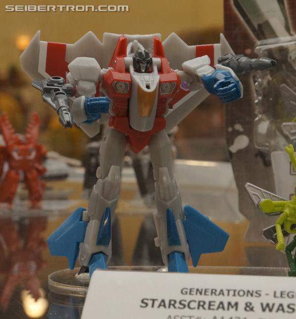 BotCon 2013: Hasbro Display: Generations - Transformers Event: DSC06246b