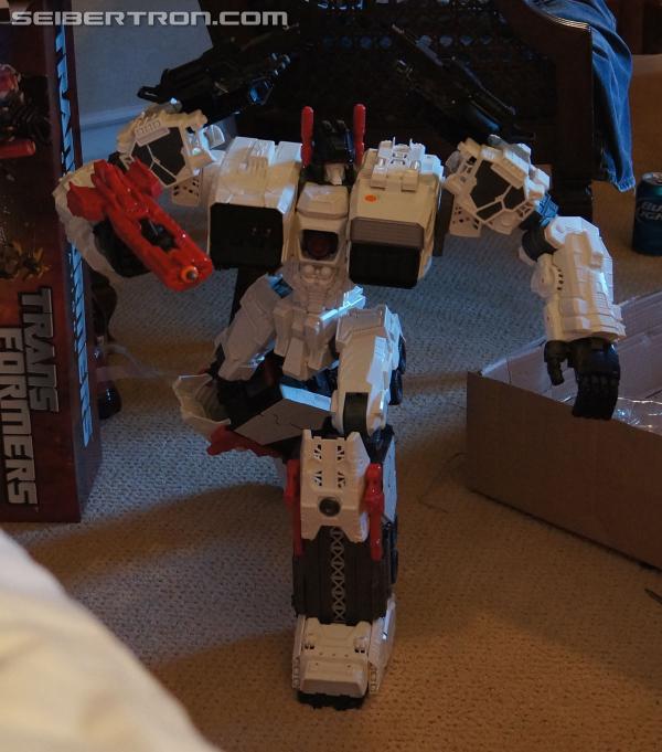 Transformers News: BotCon 2013 Coverage: Transformers Generations BotCon 2013 Coverage: Transformers Generations