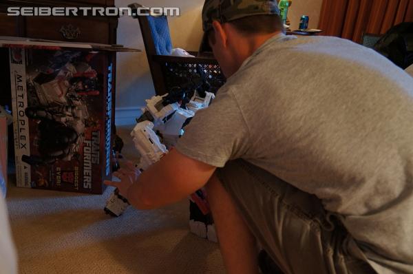 BotCon 2013: Hasbro Display: Generations - Transformers Event: DSC06614