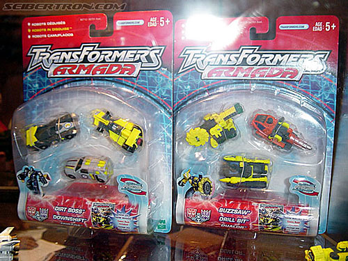 BotCon 2002: Hasbro's Display Table - Transformers Event: Botcon-2002-hasbro013