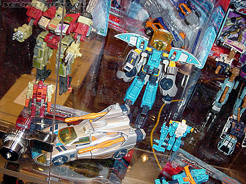 BotCon 2002: Hasbro's Display Table - Transformers Event: Botcon-2002-hasbro036