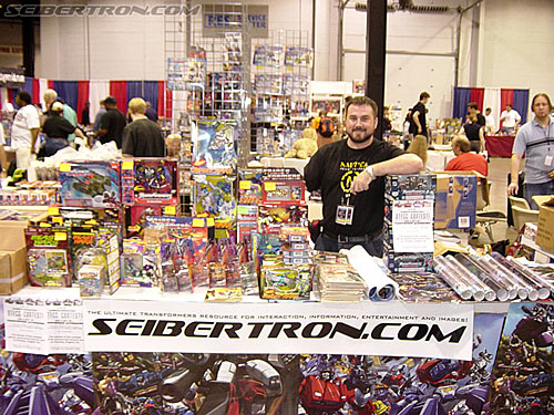 OTFCC 2004: Day 3: Sunday - Transformers Event: Ryan aka "Seibertron" at the dealer table