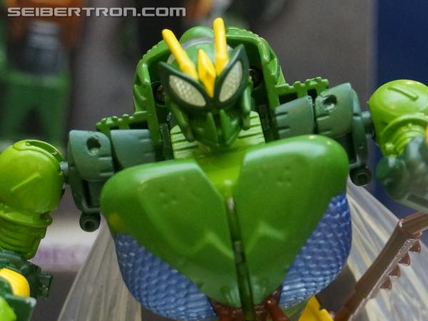 BotCon 2013: Upcoming Transformers Generations products revealed - Transformers Event: DSC06782b