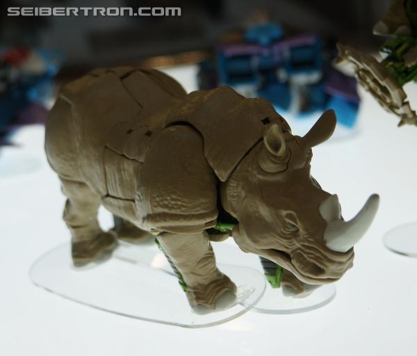 BotCon 2013: Upcoming Transformers Generations products revealed - Transformers Event: DSC06797a