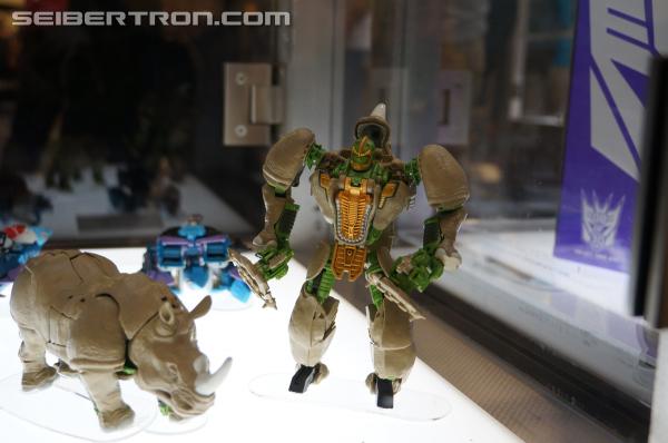 BotCon 2013: Upcoming Transformers Generations products revealed - Transformers Event: DSC06798