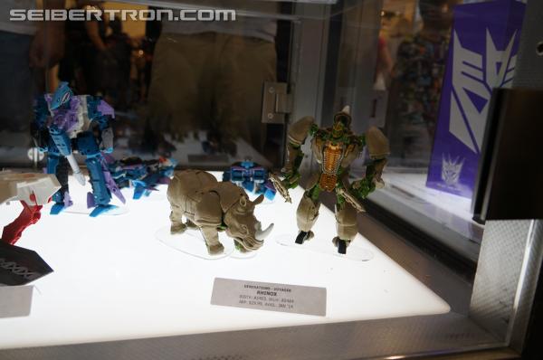 BotCon 2013: Upcoming Transformers Generations products revealed - Transformers Event: DSC06800