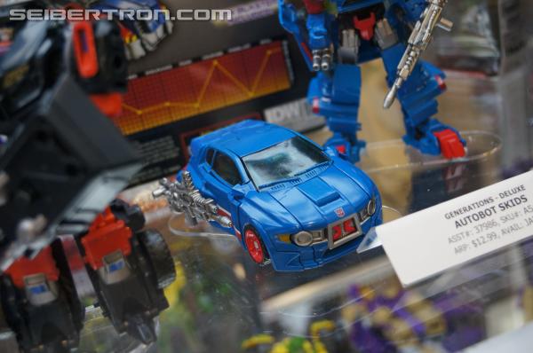 BotCon 2013: Upcoming Transformers Generations products revealed - Transformers Event: DSC06809