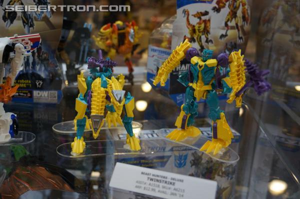 Transformers News: BotCon 2013 Coverage: Transformers Prime Beast Hunters on Display BotCon 2013 Coverage: Transformers Prime Beast Hunters on Display