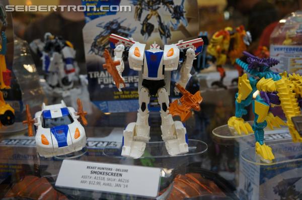 BotCon 2013: Upcoming Transformers Prime Beast Hunters products - Transformers Event: DSC06829