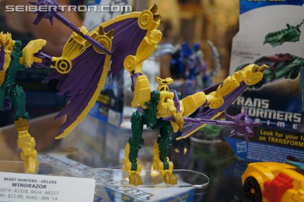 BotCon 2013: Upcoming Transformers Prime Beast Hunters products - Transformers Event: DSC06838