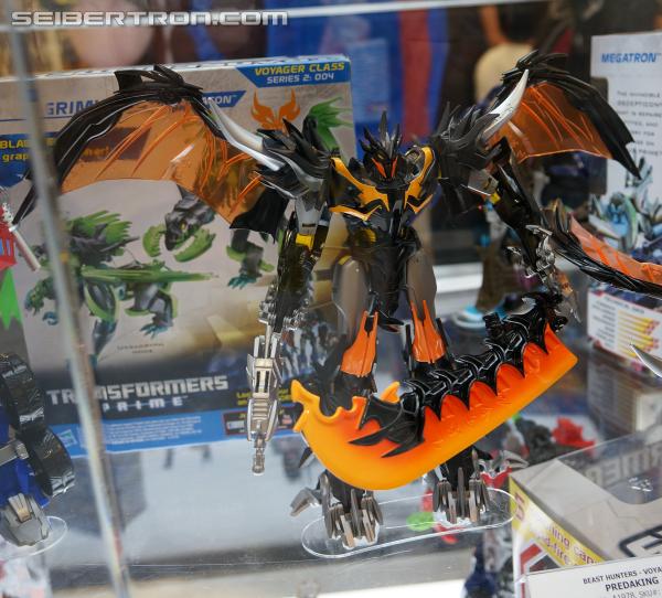 Transformers News: BotCon 2013 Coverage: Transformers Prime Beast Hunters on Display BotCon 2013 Coverage: Transformers Prime Beast Hunters on Display