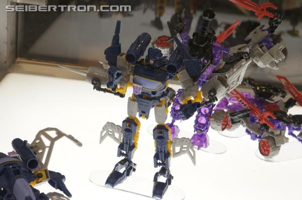 Transformers News: BotCon 2013 News: Rescue Bots, Construct-Bots, Beast Hunters Diorama BotCon 2013 News: Rescue Bots, Construct-Bots, Beast Hunters Diorama