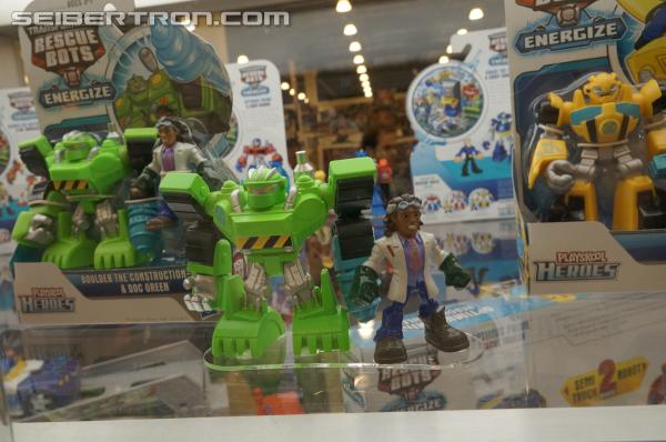 Transformers News: BotCon 2013 News: Rescue Bots, Construct-Bots, Beast Hunters Diorama BotCon 2013 News: Rescue Bots, Construct-Bots, Beast Hunters Diorama