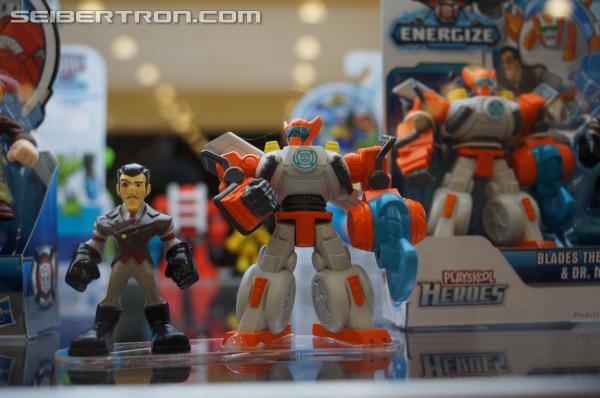 Transformers News: BotCon 2013 News: Rescue Bots, Construct-Bots, Beast Hunters Diorama BotCon 2013 News: Rescue Bots, Construct-Bots, Beast Hunters Diorama