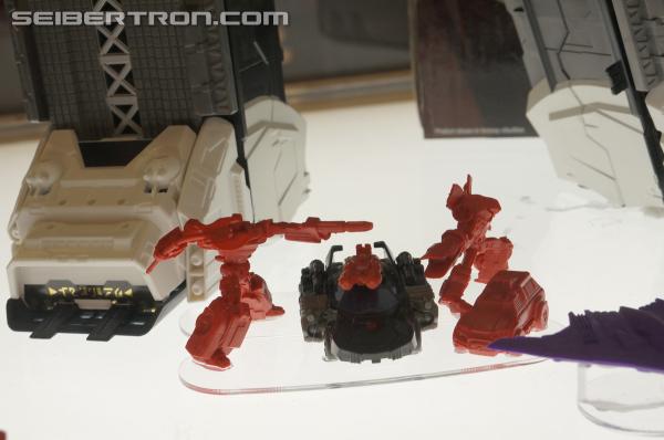BotCon 2013: Hasbro Display: San Diego Comic-Con 2013 Exclusives - Transformers Event: DSC07159