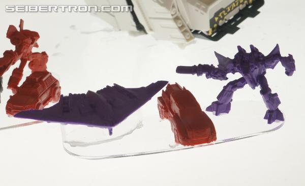 BotCon 2013: Hasbro Display: San Diego Comic-Con 2013 Exclusives - Transformers Event: DSC07160a