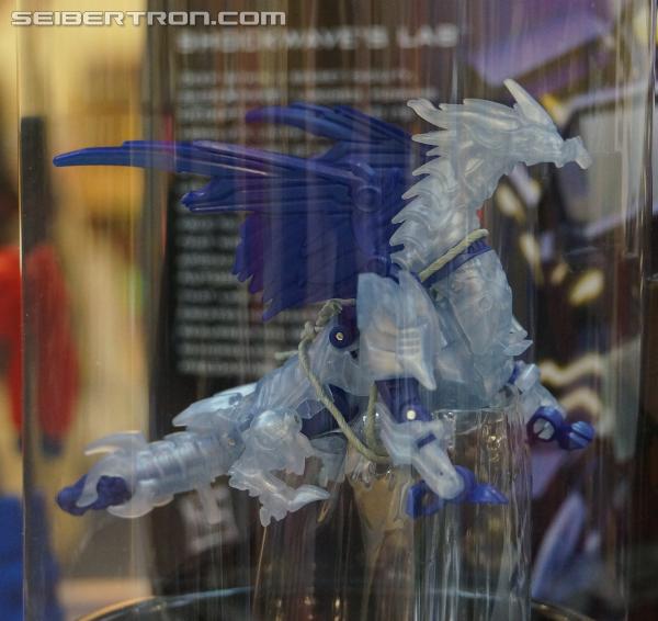 BotCon 2013: Hasbro Display: San Diego Comic-Con 2013 Exclusives - Transformers Event: DSC07171a