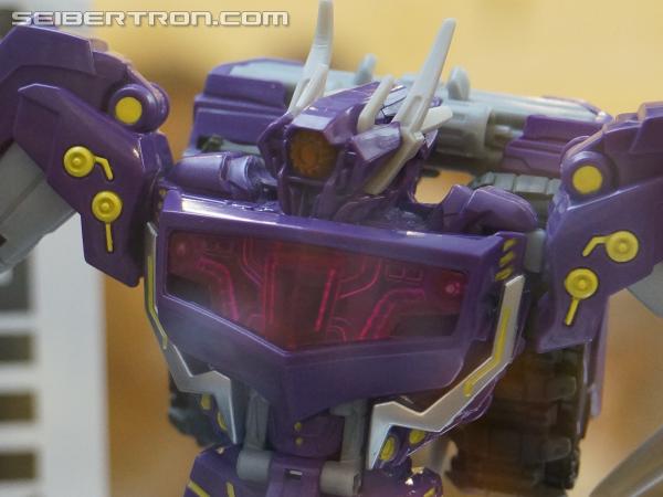 BotCon 2013: Hasbro Display: San Diego Comic-Con 2013 Exclusives - Transformers Event: DSC07173a