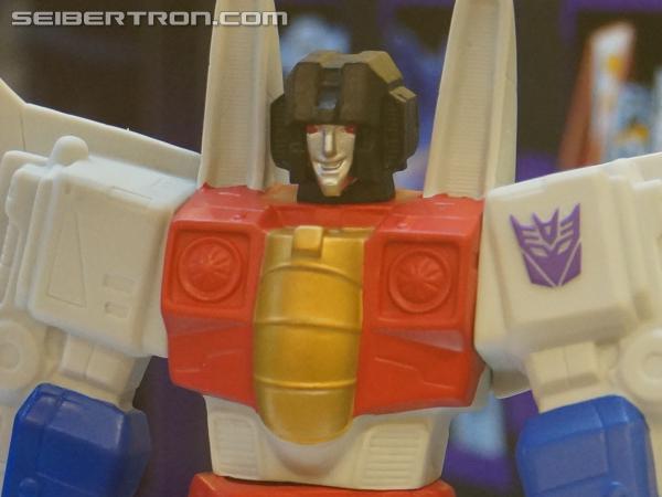 BotCon 2013: Hasbro Display: San Diego Comic-Con 2013 Exclusives - Transformers Event: DSC07184b