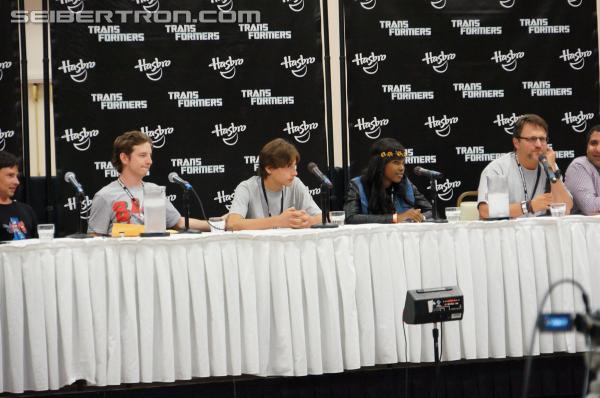 BotCon 2013: Panels: Hasbro, Club and Rescue Bots - Transformers Event: DSC06912