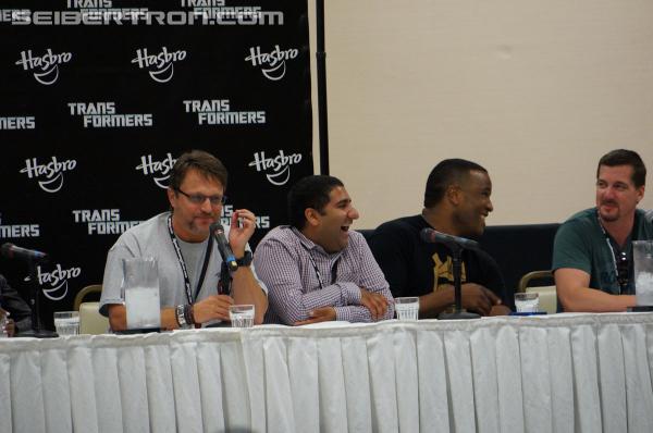 BotCon 2013: Panels: Hasbro, Club and Rescue Bots - Transformers Event: DSC06925