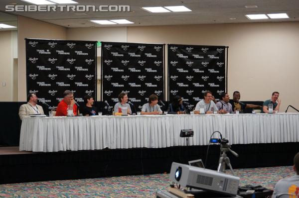 BotCon 2013: Panels: Hasbro, Club and Rescue Bots - Transformers Event: DSC06940