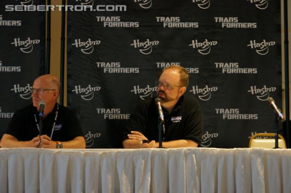 BotCon 2013: Panels: Hasbro, Club and Rescue Bots - Transformers Event: DSC06974