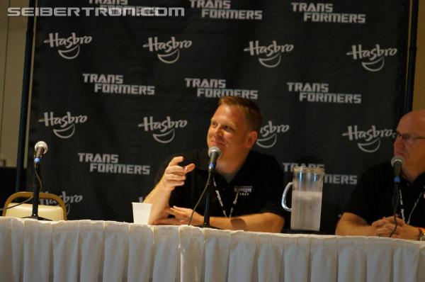 BotCon 2013: Panels: Hasbro, Club and Rescue Bots - Transformers Event: DSC06997