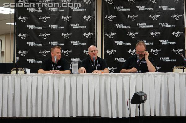 BotCon 2013: Panels: Hasbro, Club and Rescue Bots - Transformers Event: DSC07075