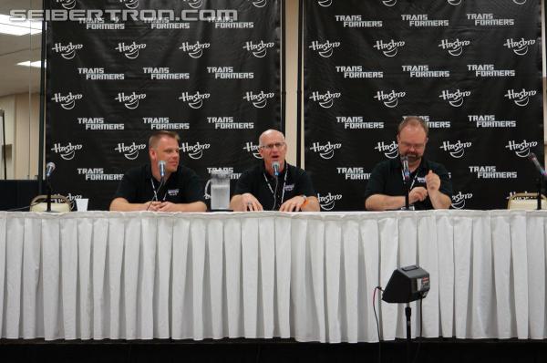 BotCon 2013: Panels: Hasbro, Club and Rescue Bots - Transformers Event: DSC07076