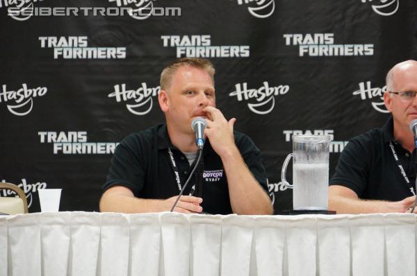 BotCon 2013: Panels: Hasbro, Club and Rescue Bots - Transformers Event: DSC07089